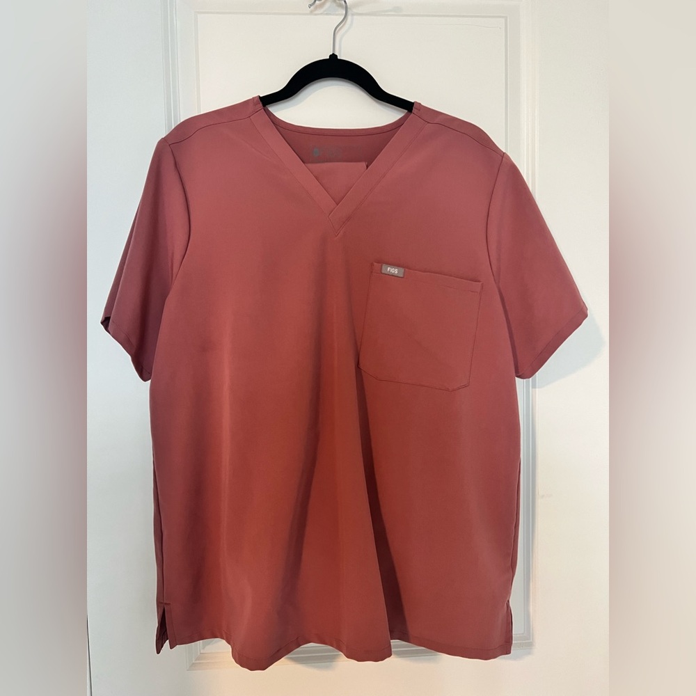 Figs Mauve Women’s Catarina™ (size XL) AND Yola™ 
 (size XL petite)